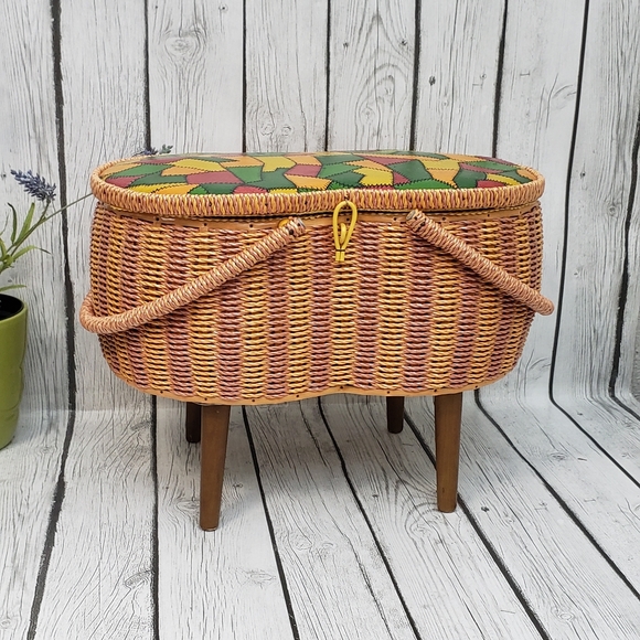 Vintage Exclusively For Singer MidCentury Wicker Sewing Basket Patchwork Design - Picture 2 of 14